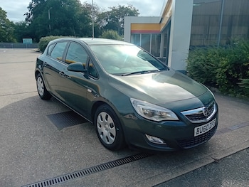 Used Vauxhall Astra 2010 for sale - 75547774: Photo