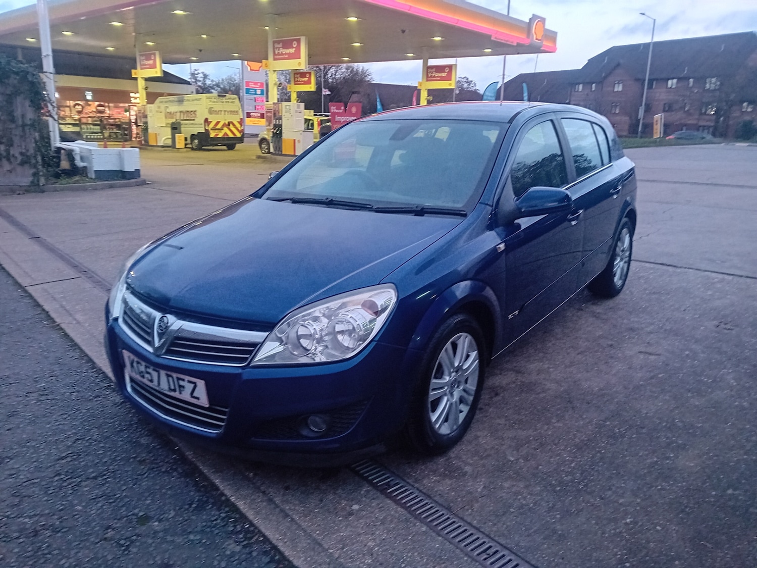 Used Vauxhall Astra 2007 for sale - 76738392: Photo 2