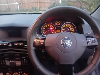 Used Vauxhall Astra 2007 for sale - 76738392: Photo