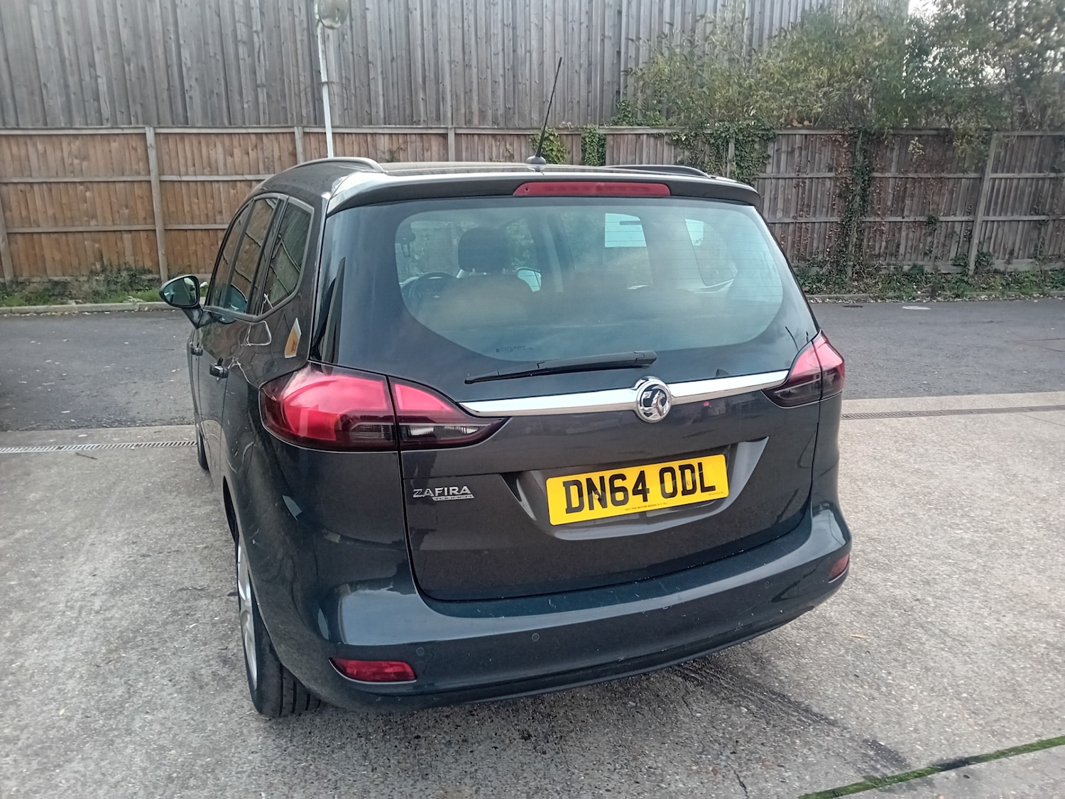 Used Vauxhall Zafira 2015 for sale - 76444685: Photo 11