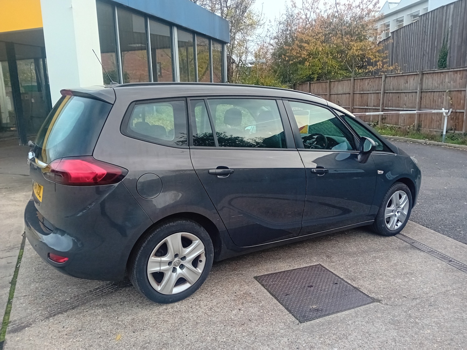 Used Vauxhall Zafira 2015 for sale - 76444685: Photo 14