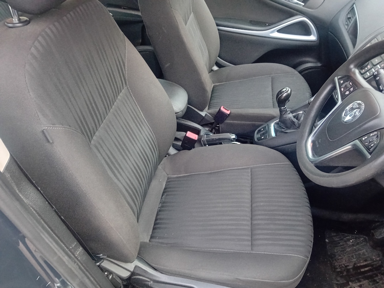 Used Vauxhall Zafira 2015 for sale - 76444685: Photo 18