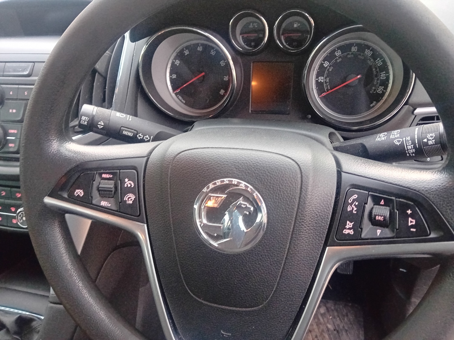 Used Vauxhall Zafira 2015 for sale - 76444685: Photo 19