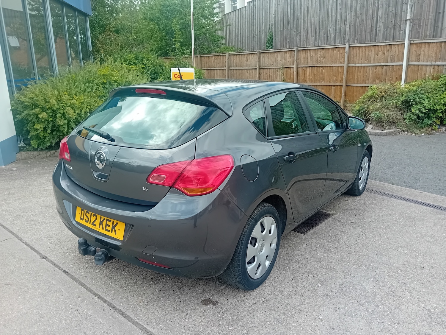 Vehicle 14