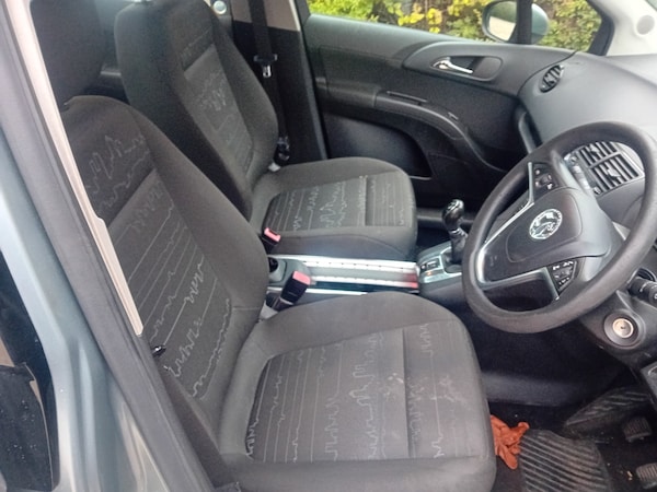 Used Vauxhall Meriva 2010 for sale - 76234673: Photo 17