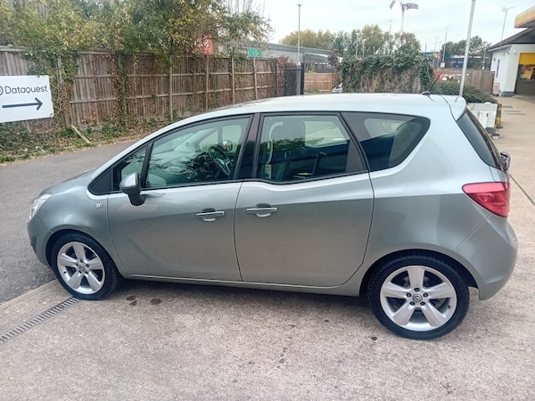 Used Vauxhall Meriva 2010 for sale - 76234673: Photo 7
