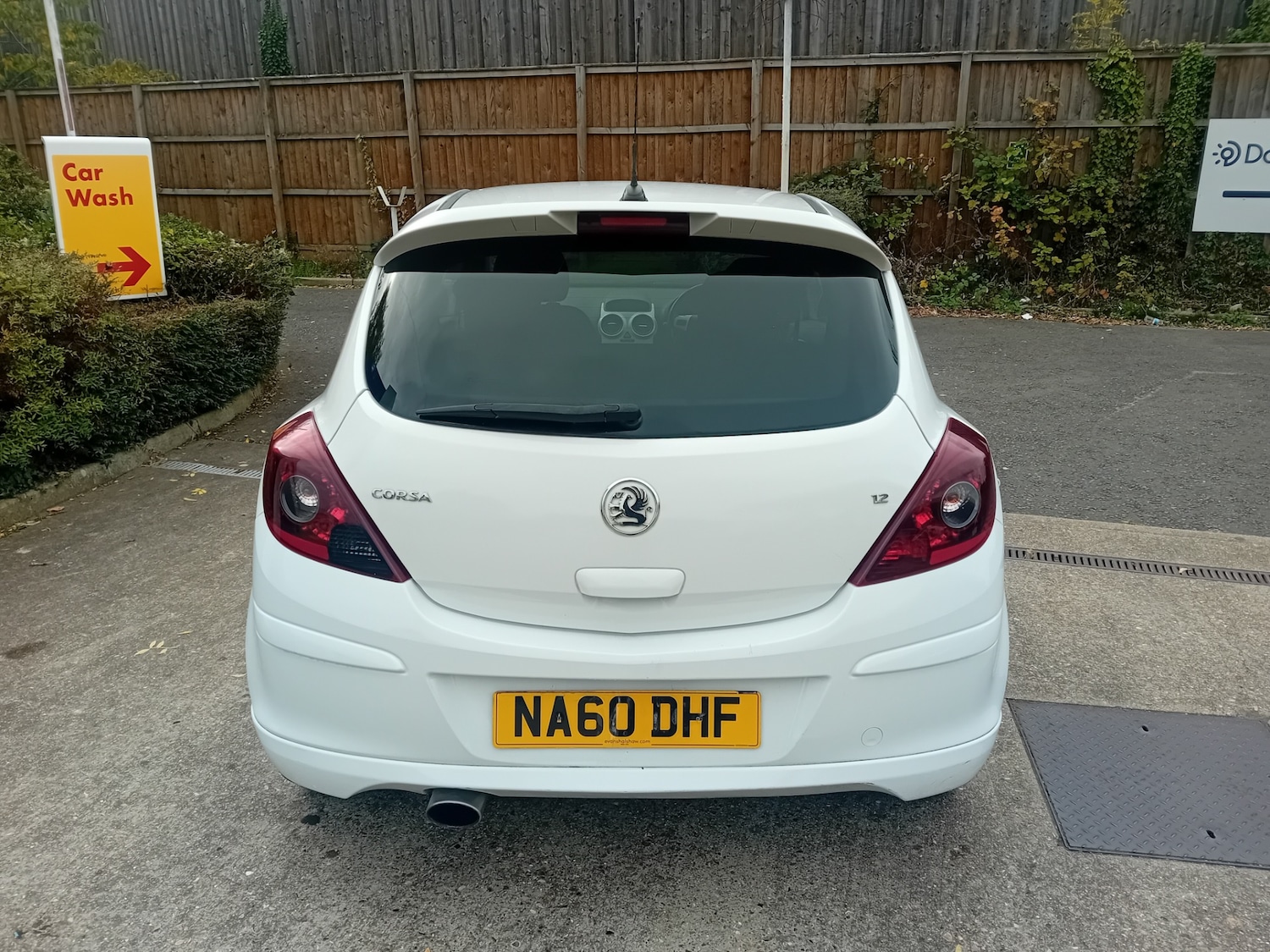 Used Vauxhall Corsa 2010 for sale - 76310000: Photo 12