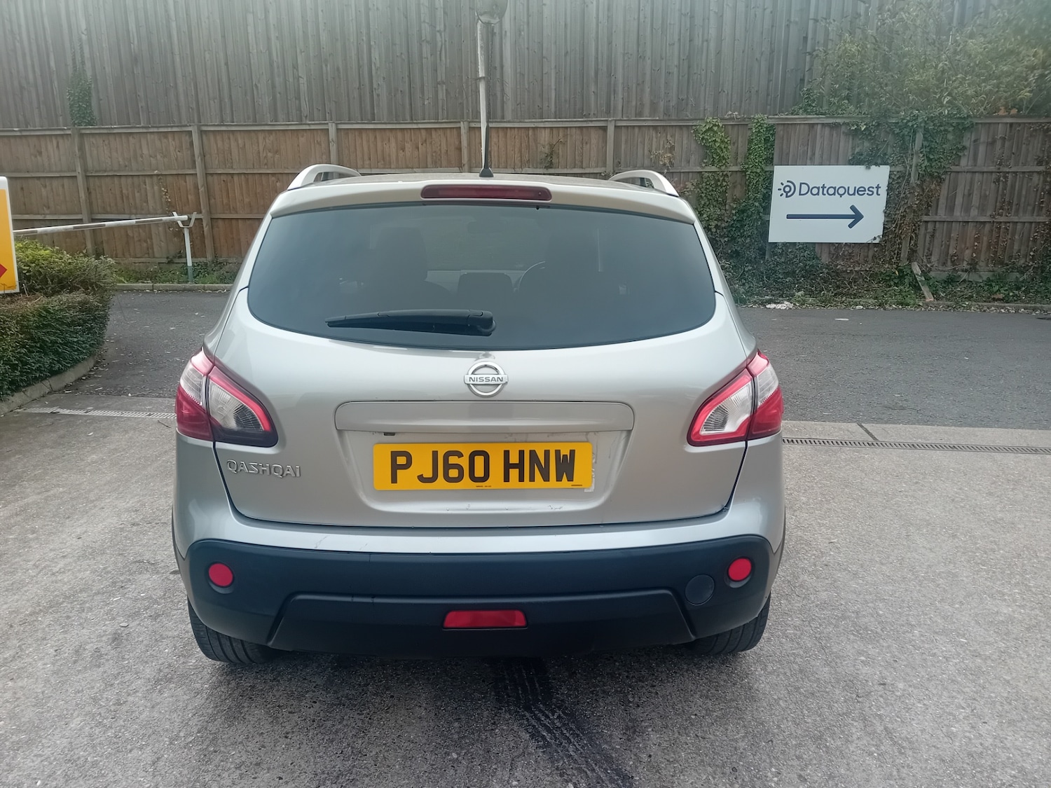 Used Nissan Qashqai 2011 for sale - 76415325: Photo 14
