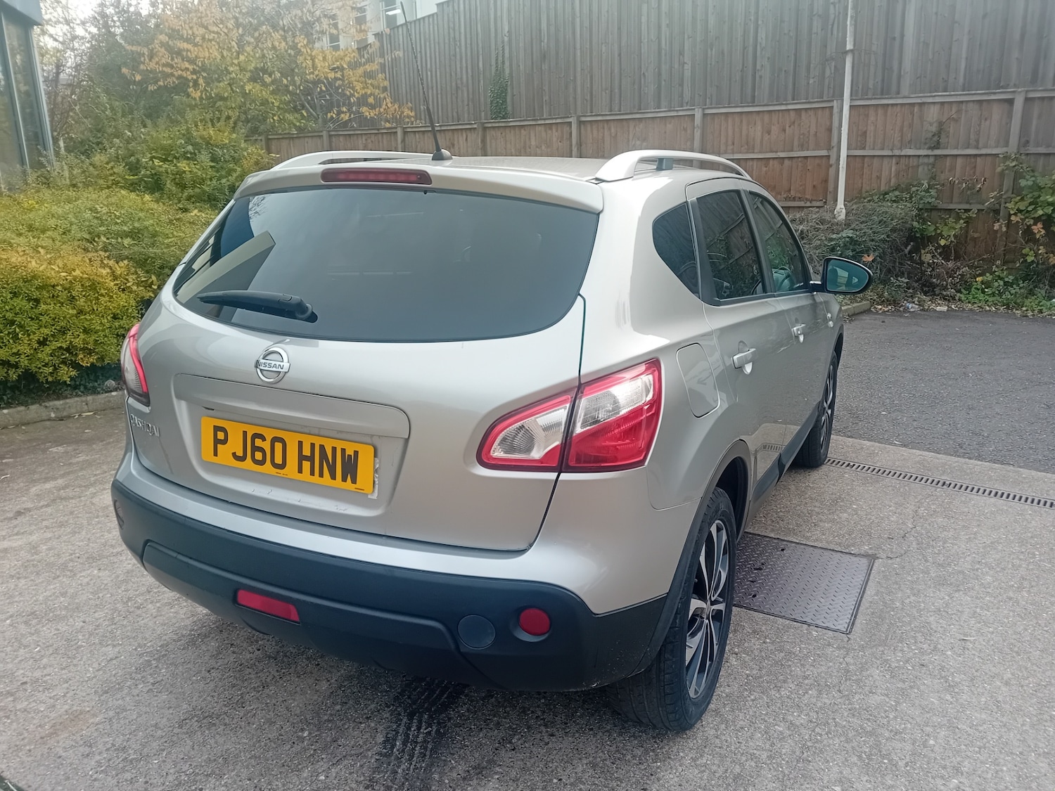 Used Nissan Qashqai 2011 for sale - 76415325: Photo 15