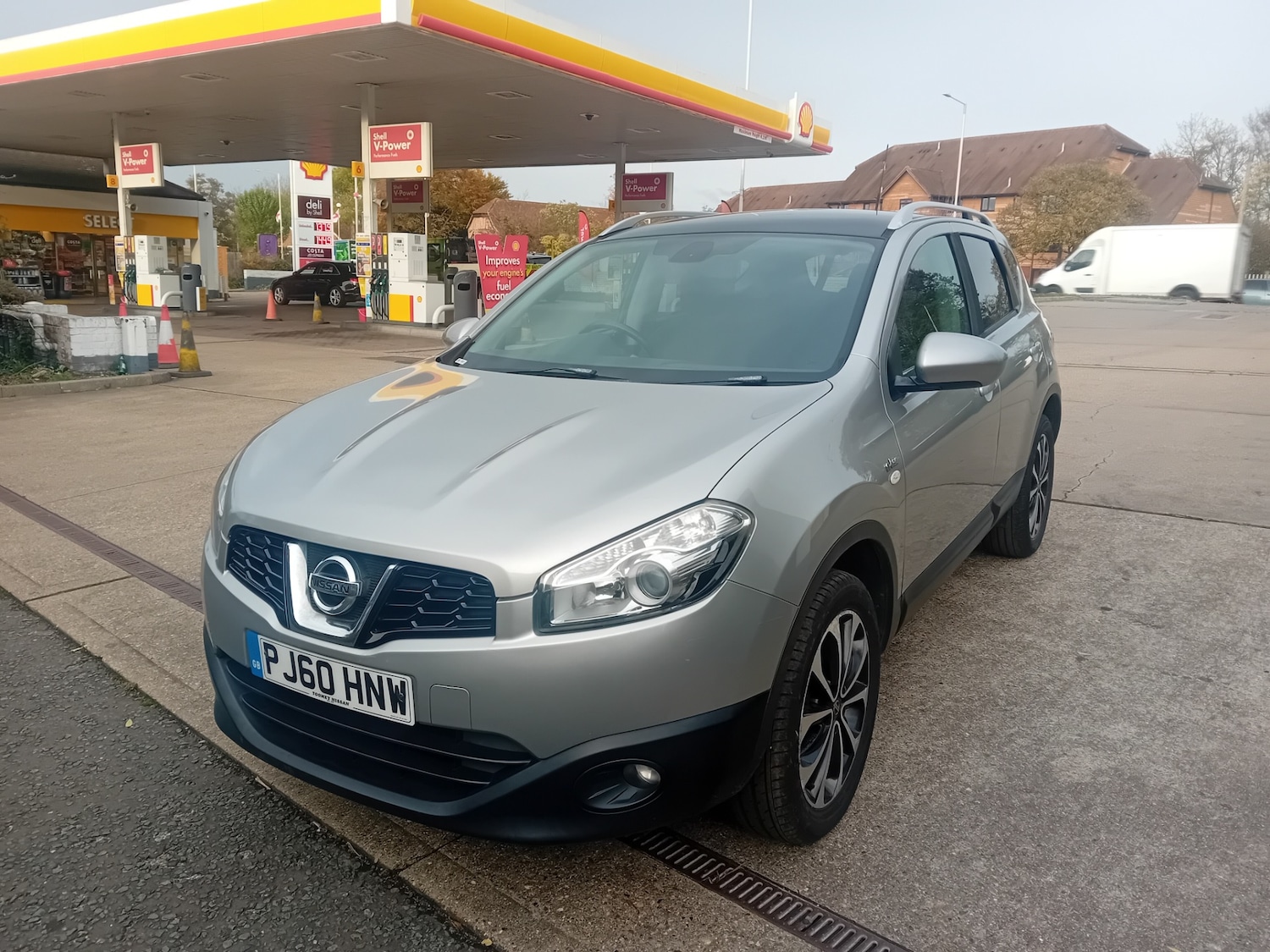 Used Nissan Qashqai 2011 for sale - 76415325: Photo 4