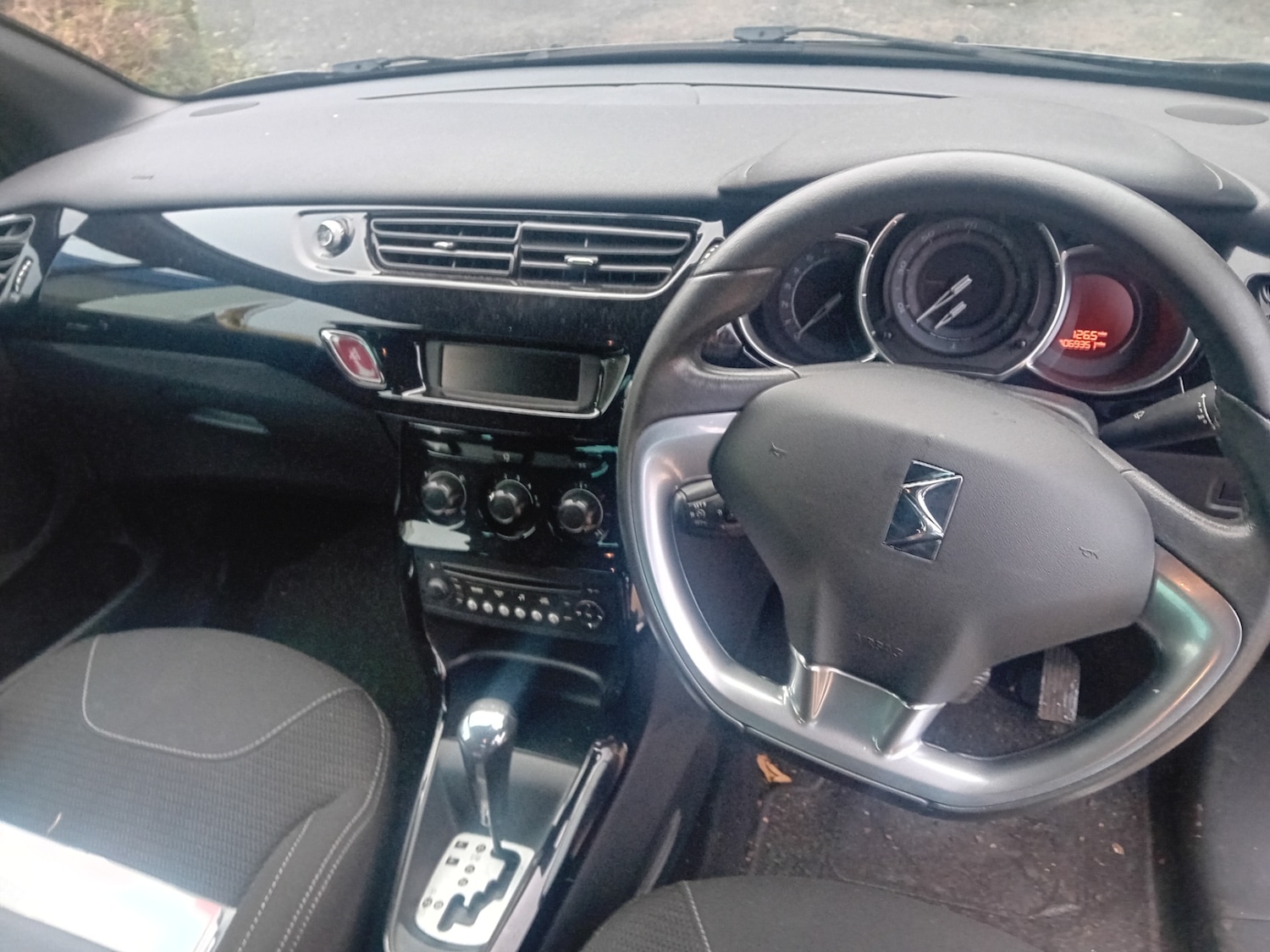 Used Citroen DS3 2011 for sale - 76879741: Photo 17