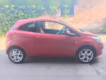 Used Ford Ka 2015 for sale - 78762119: Photo