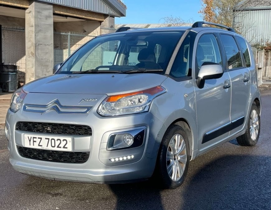 Used Citroen C3 Picasso 2015 for sale - 77399491: Photo 3