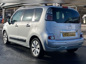 Used Citroen C3 Picasso 2015 for sale - 77399491: Photo
