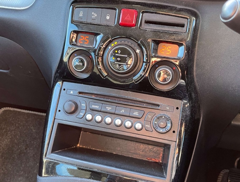 Used Citroen C3 Picasso 2015 for sale - 77399491: Photo 6