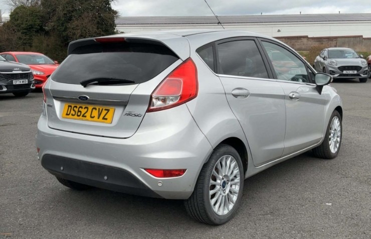 Used Ford Fiesta 2012 for sale - 77915446: Photo 2