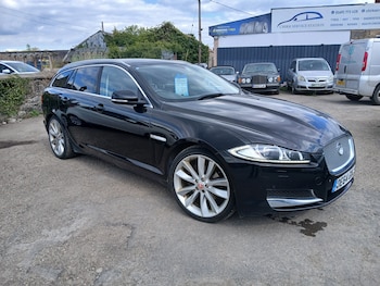 Used Jaguar XF 2014 for sale - 78313863: Photo