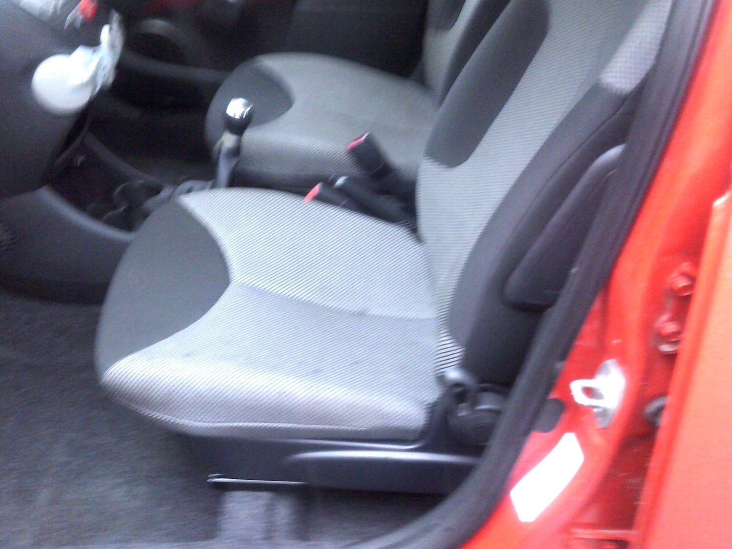 Used Toyota AYGO 2014 for sale - 76824931: Photo 9