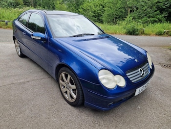 Used Mercedes-Benz C Class 2003 for sale - 78947524: Photo