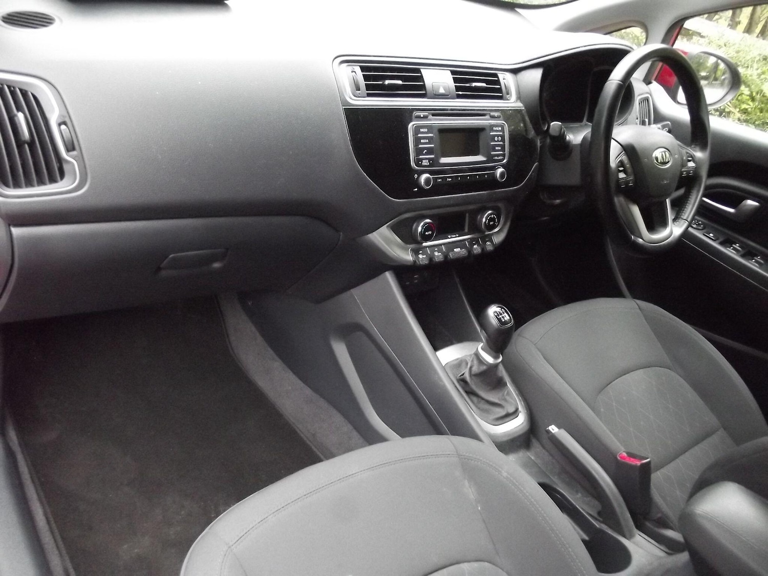 Used Kia Rio 2015 for sale - 76109789: Photo 13