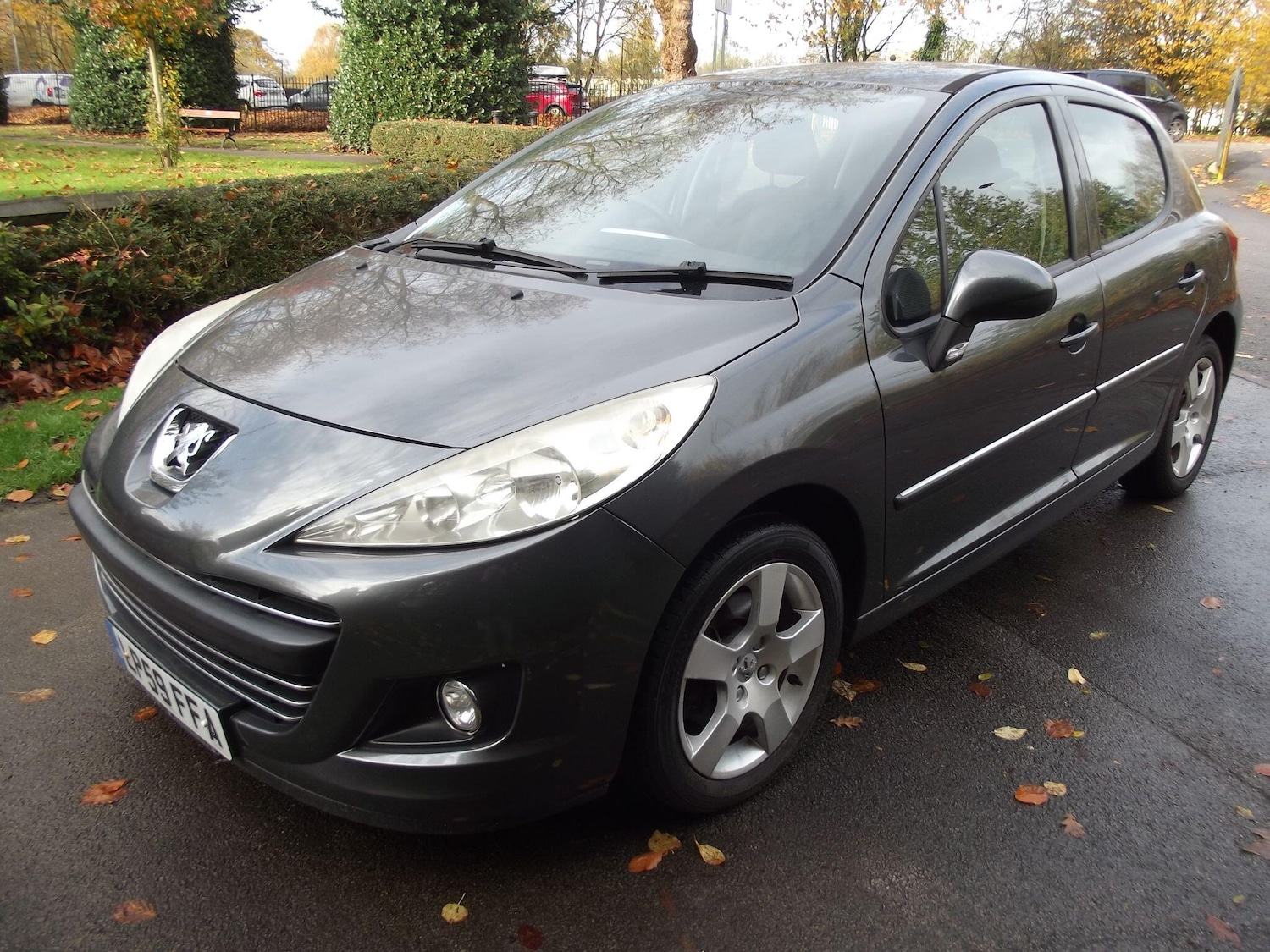 Used Peugeot 207 for sale - 76499764: Photo 2