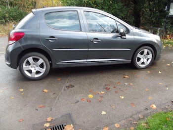 Used Peugeot 207 2010 for sale - 76499764: Photo