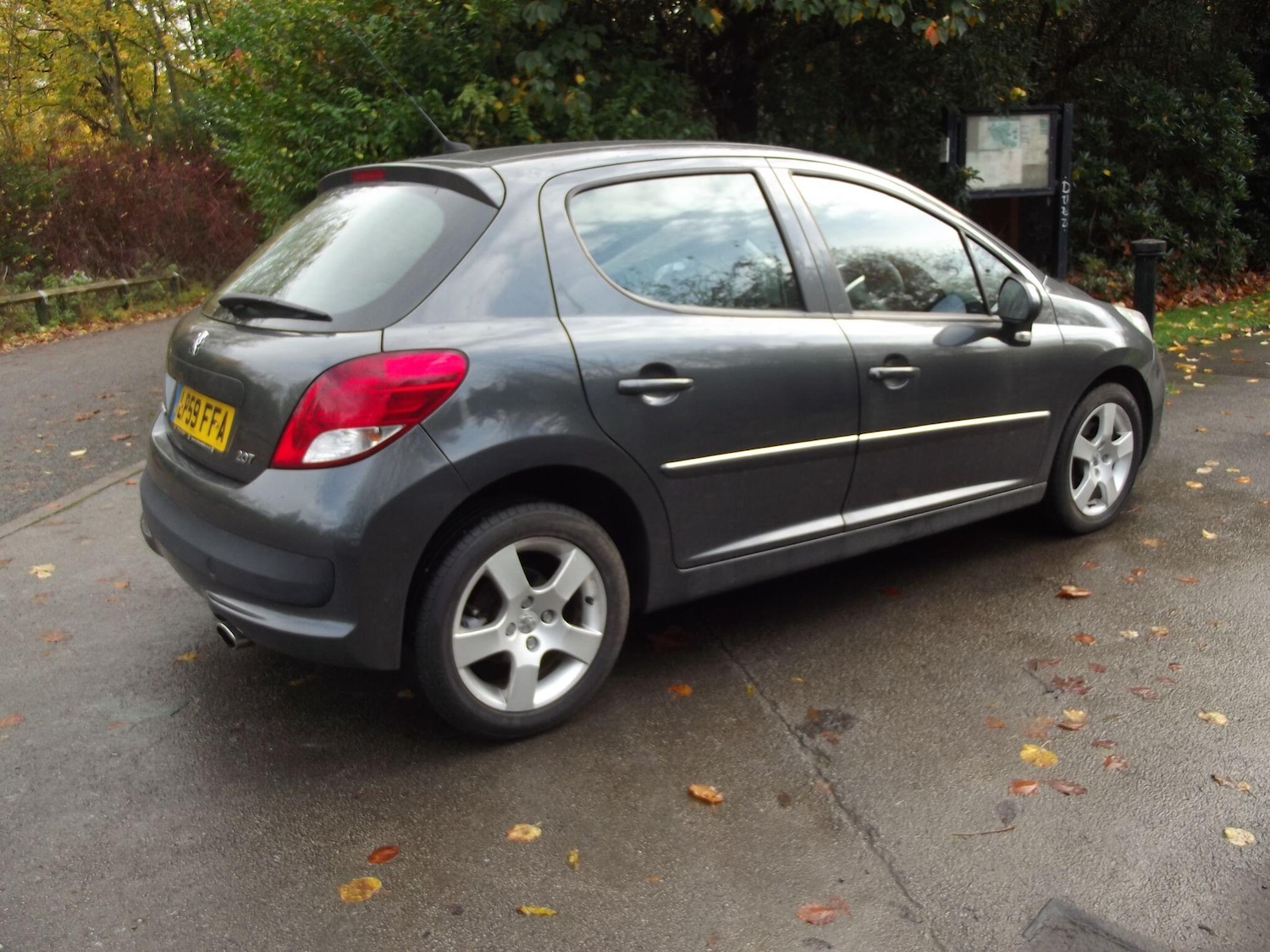 Used Peugeot 207 for sale - 76499764: Photo 4