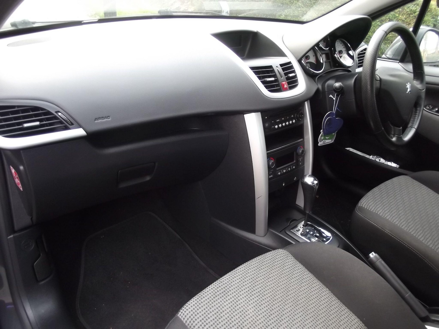 Used Peugeot 207 for sale - 76499764: Photo 9