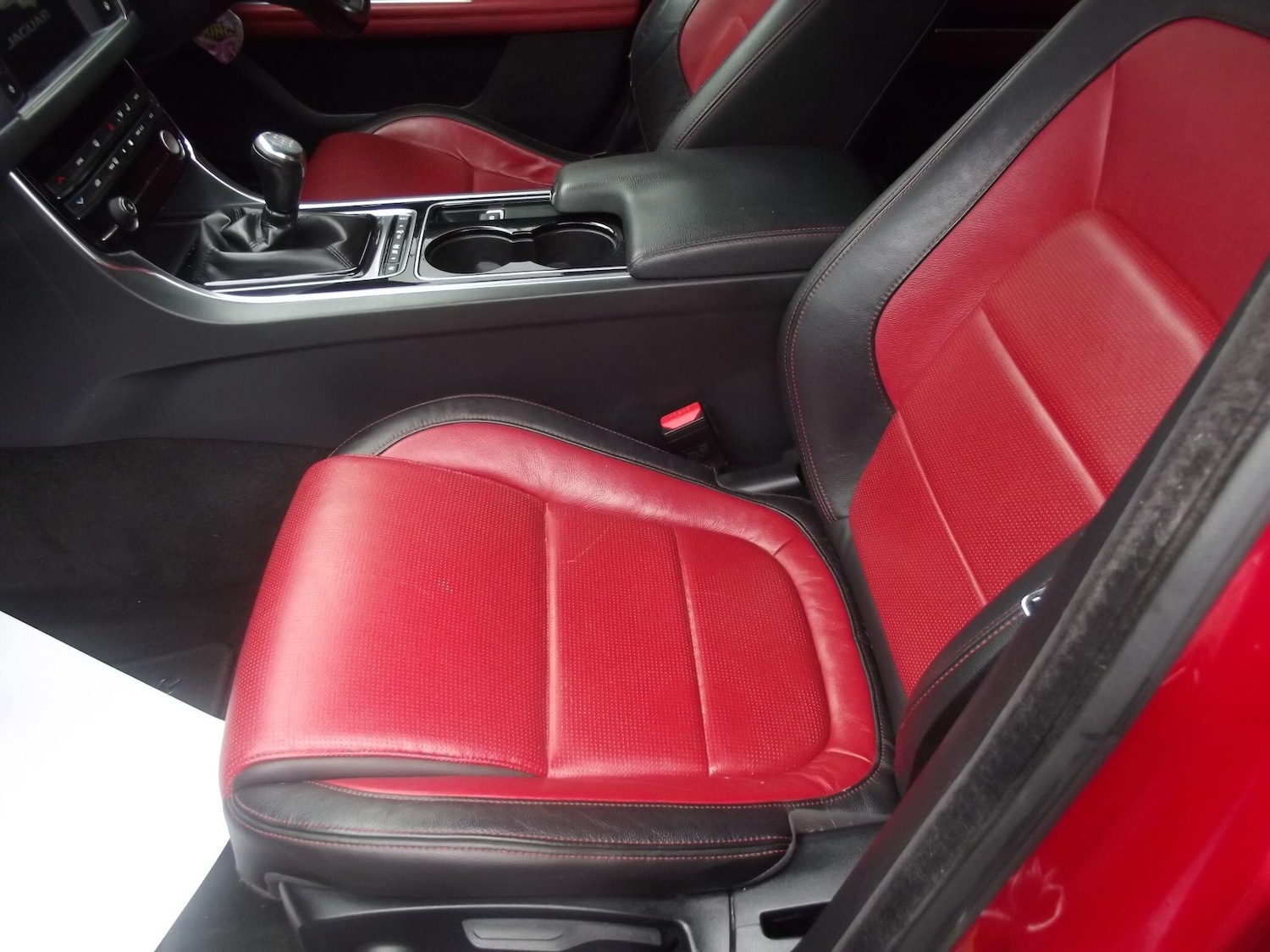 Used Jaguar XF 2015 for sale - 77625336: Photo 25