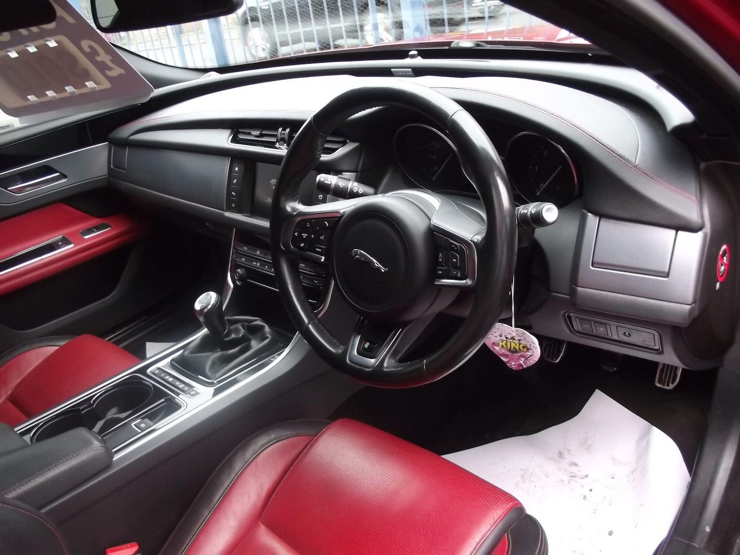 Used Jaguar XF 2015 for sale - 77625336: Photo 27