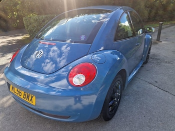Used Volkswagen Beetle 2006 for sale - 79590786: Photo