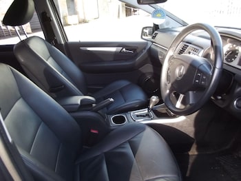 Used Mercedes-Benz B Class 2010 for sale - 76572349: Photo