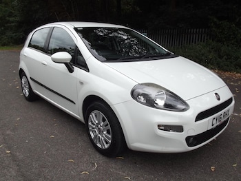 Used Fiat Punto 2016 for sale - 75670793: Photo