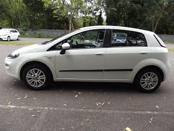 Used Fiat Punto 2016 for sale - 75670793: Photo