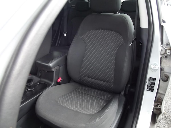 Used Hyundai Ix35 2011 for sale - 76109177: Photo 11