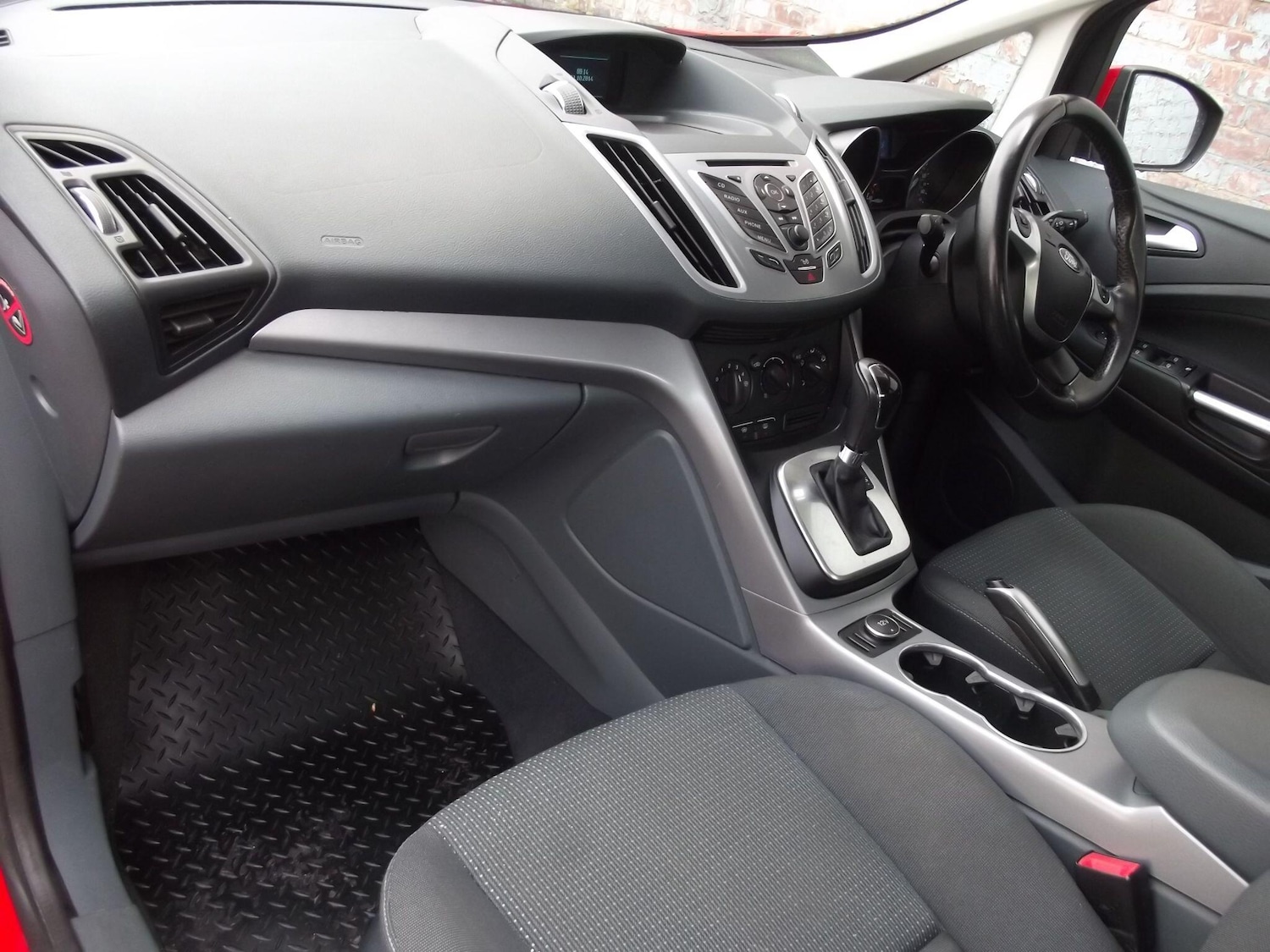 Used Ford Grand C-Max 2014 for sale - 76995207: Photo 17