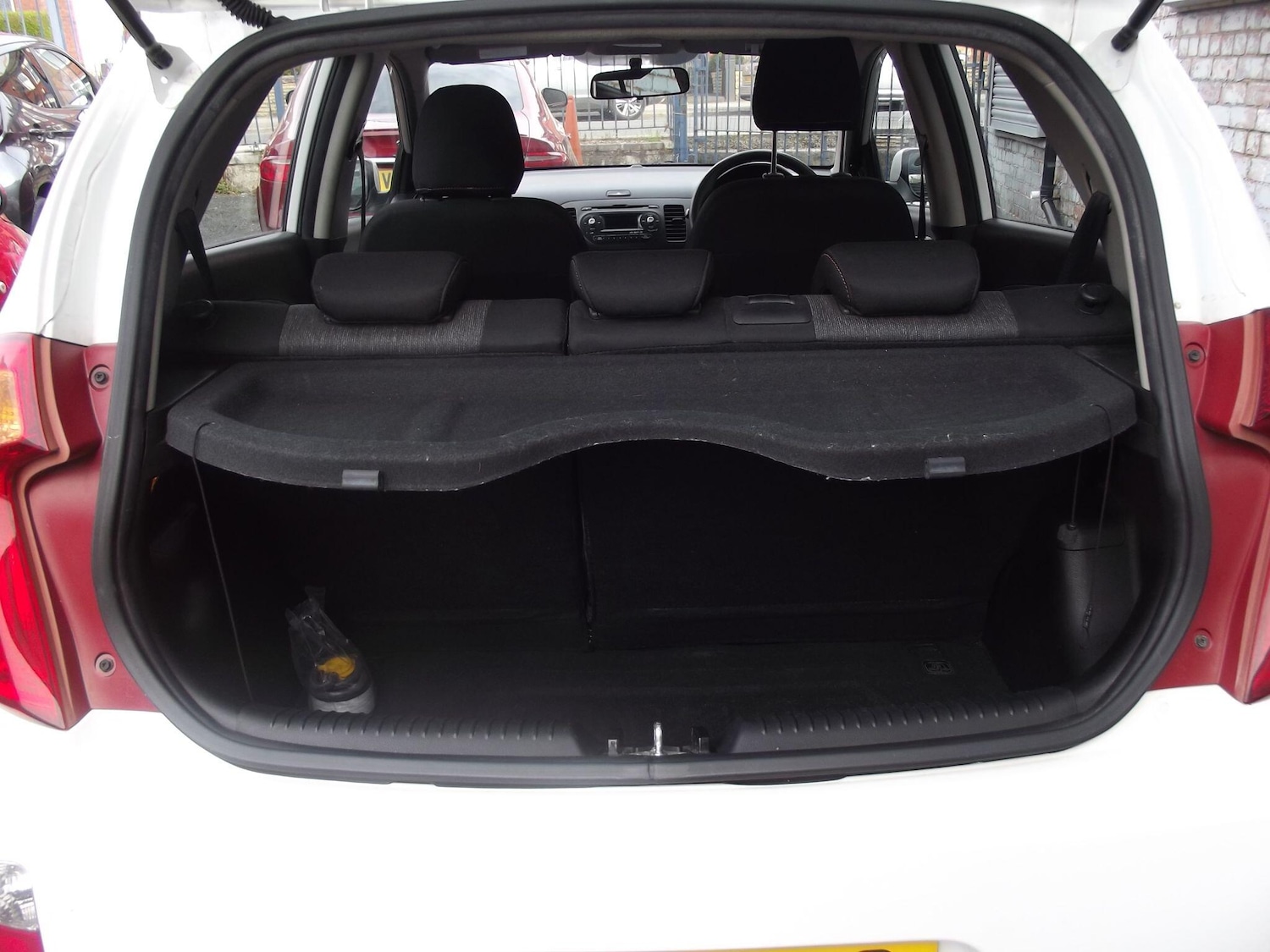 Used Kia Picanto 2012 for sale - 77969579: Photo 15