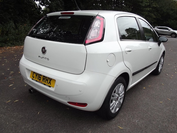 Used Fiat Punto 2016 for sale - 76108716: Photo 7