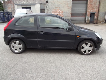 Used Ford Fiesta 2005 for sale - 75539391: Photo