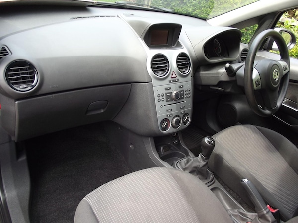 Used Vauxhall Corsa 2011 for sale - 76188662: Photo 15