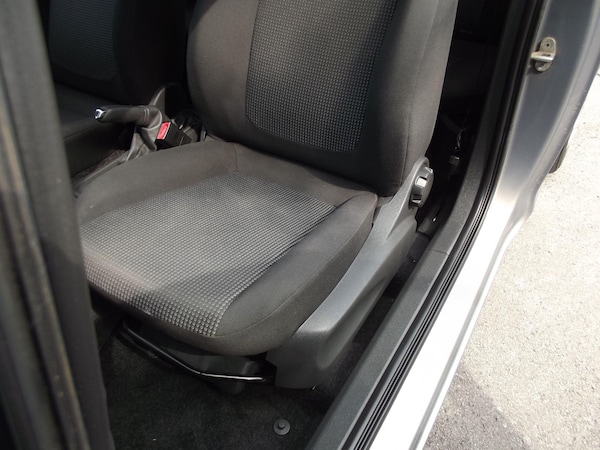Used Vauxhall Corsa 2011 for sale - 76188662: Photo 17