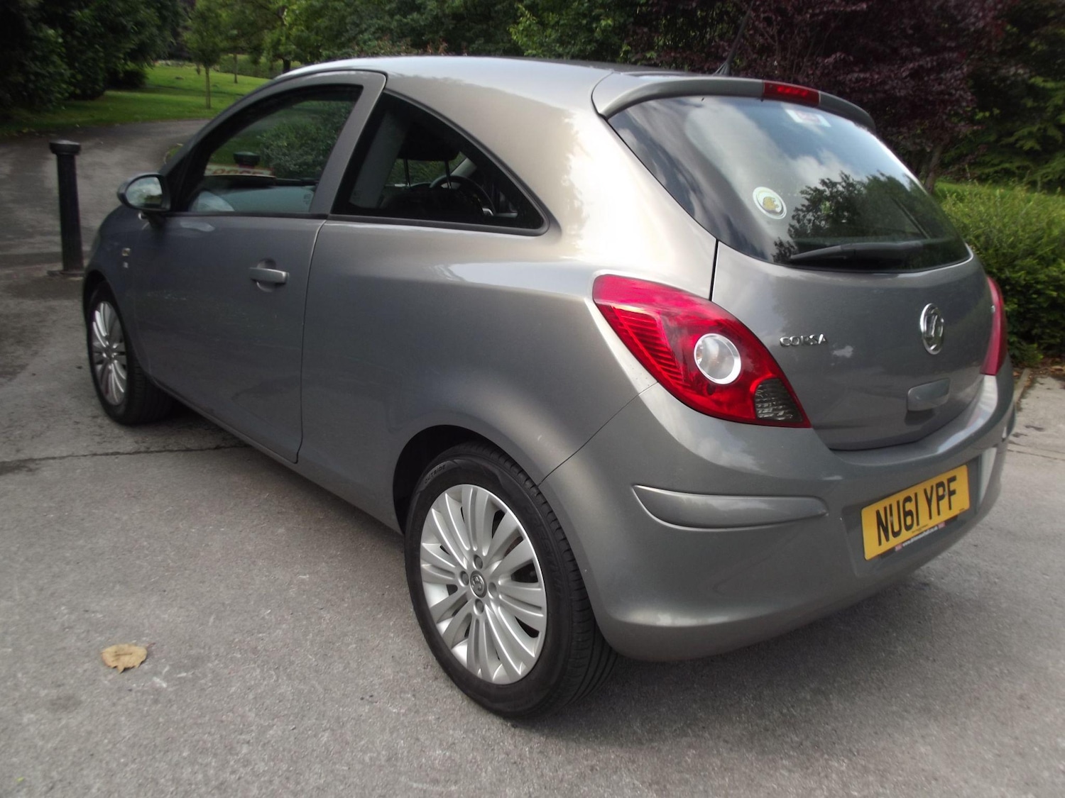 Used Vauxhall Corsa 2011 for sale - 76188662: Photo 7