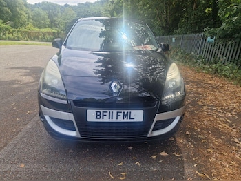 Used Renault Scenic 2011 for sale - 79483977: Photo