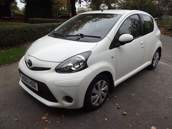 Used Toyota AYGO 2012 for sale - 76314407: Photo