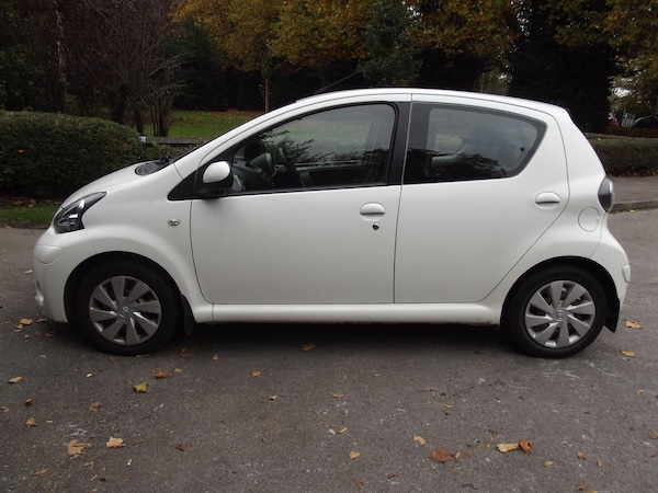 Used Toyota AYGO 2012 for sale - 76314407: Photo 5