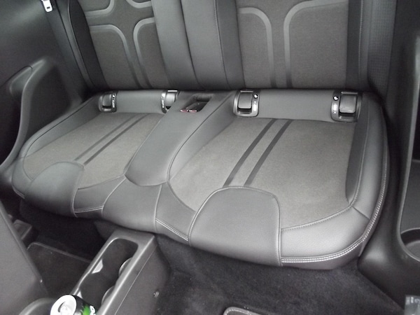 Used Vauxhall ADAM 2015 for sale - 76226719: Photo 12