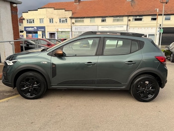 Used Dacia Sandero Stepway 2023 for sale - 78528401: Photo