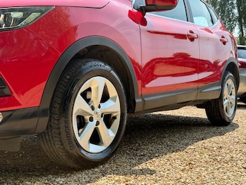 Used Nissan Qashqai 2017 for sale - 74958266: Photo