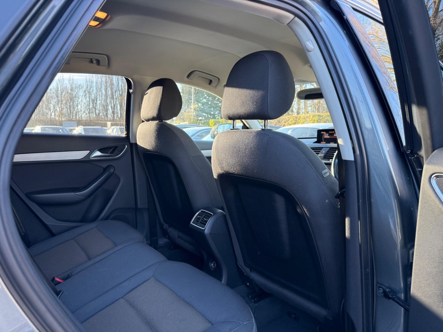 Used Audi Q3 2013 for sale - 77977632: Photo 12