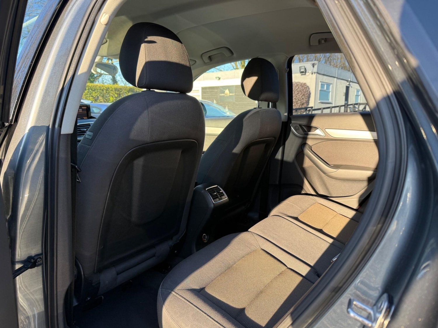 Used Audi Q3 2013 for sale - 77977632: Photo 15